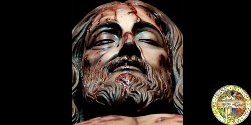 &Aacute;ngel Garc&iacute;a &Aacute;lvarez imparte en San Juan Cris&oacute;stomo una charla titulada 'La Pasi&oacute;n seg&uacute;n la S&aacute;bana Santa'