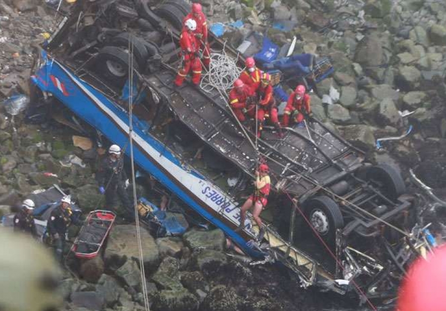 Pésame del Papa Francisco por accidente que dejó 51 muertos en Perú