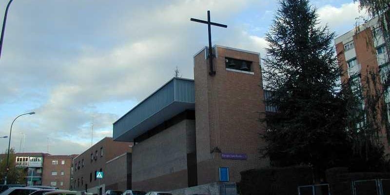 Santa Rosal&iacute;a acoge un encuentro de C&aacute;ritas Vicaria I con motivo de la II Jornada Mundial de los Pobres