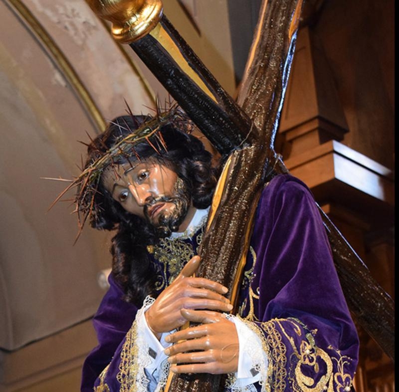 El Silencio procesiona el Viernes Santo desde la parroquia San Sebastián Mártir de Carabanchel