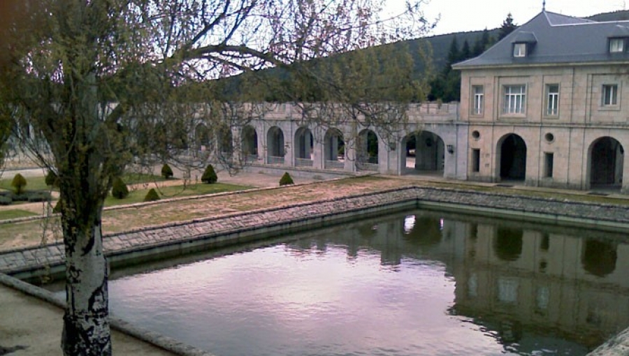 Ejercicios espirituales del 8 al 11 de diciembre en la Hospeder&iacute;a del Valle de los Ca&iacute;dos