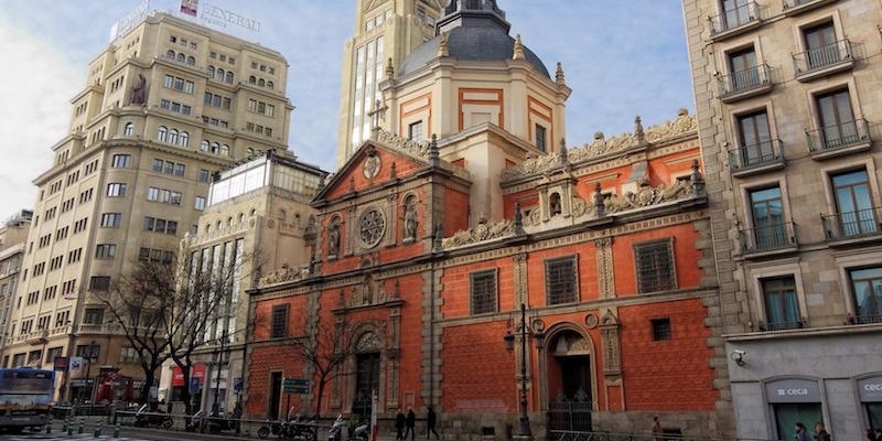 CEDIA 24 horas se acerca al proyecto Bocadillo Solidario de la iglesia de las Calatravas