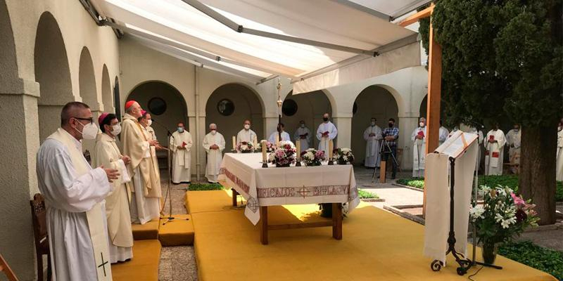 El arzobispo alerta contra la ideologización del sacerdocio en la fiesta de Jesucristo Sumo y Eterno Sacerdote