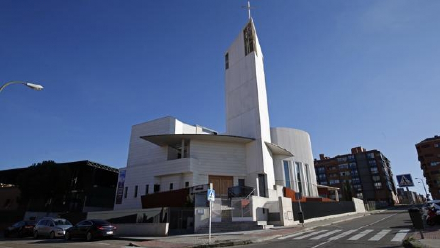 Fieles de la parroquia Beata Mar&iacute;a Ana Mogas se consagran a la Virgen