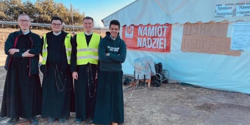 Redentoristas del grupo de acogida en la frontera con Ucrania