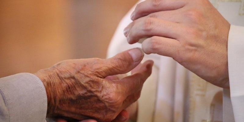 Santa Teresa de Jesús de Tres Cantos organiza una conferencia con el título &#039;Cuidar hasta el final&#039;
