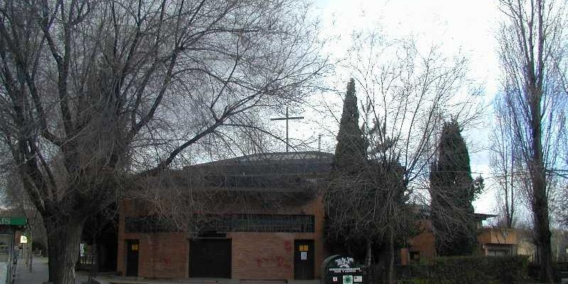 El párroco de Virgen de la Candelaria se despide de sus feligreses con una Eucaristía