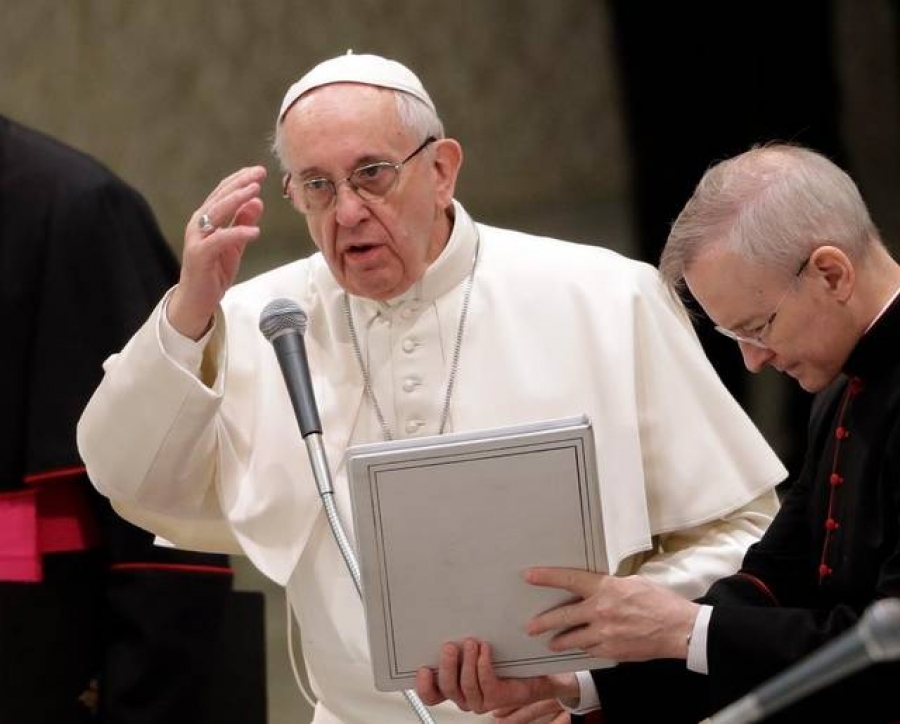 El Papa Francisco sorprende a l&iacute;deres mundiales con una charla TED