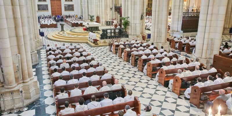 Daniel Escobar, delegado de Liturgia: «La Misa Crismal es la celebración más importante que tiene el obispo con el pueblo de Dios»