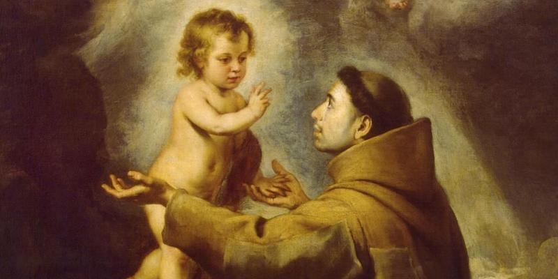 Encarnación del Señor honra a san Antonio de Padua con Misa y reparto de panecillos