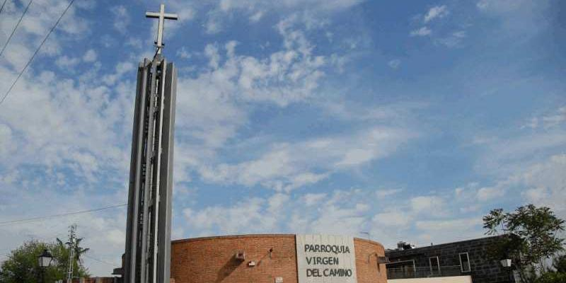 Juan Carlos Merino celebra la Misa del VIII domingo del tiempo ordinario en Virgen del Camino de Collado Villalba