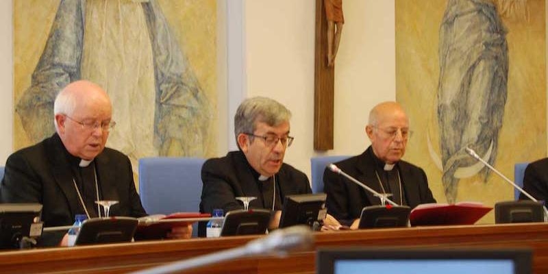 El cardenal Osoro participa en la reuni&oacute;n de la Comisi&oacute;n Permanente