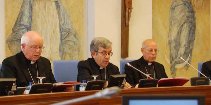 El cardenal Osoro participa en la reunión de la Comisión Permanente