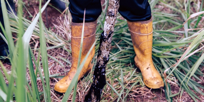 Un derrame de petróleo pone en riesgo a cerca de 150 comunidades amazónicas en Ecuador y Perú