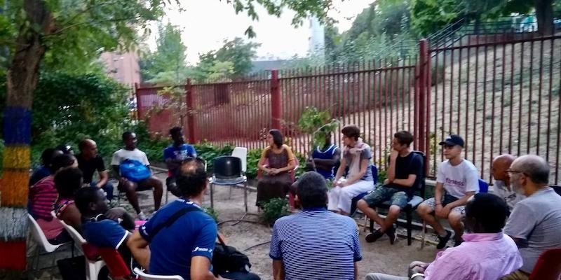 El centro de atención a personas sin hogar de Cáritas Diocesana de Madrid, CEDIA 24 horas, participa en un encuentro de oración interreligioso