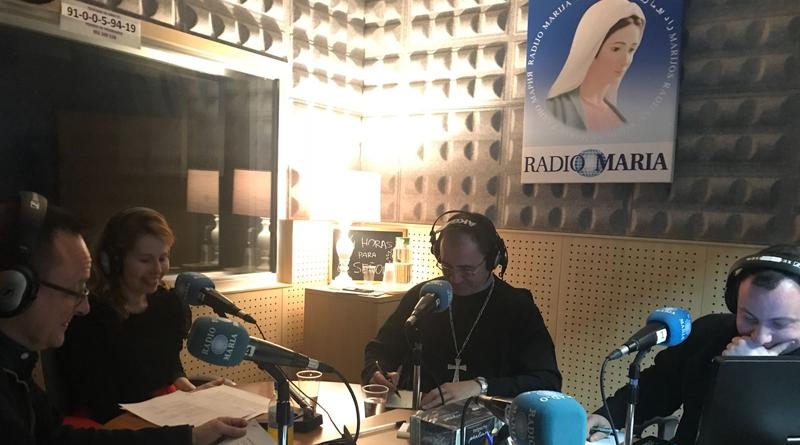 Mons. Santos Montoya en Radio Mar&iacute;a: &laquo;La vida pastoral da vida&raquo;
