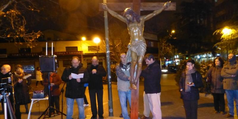 Sagrado Coraz&oacute;n de Jes&uacute;s inaugura la Cuaresma con la salida del Cristo de la Misericordia a la plaza de Prosperidad
