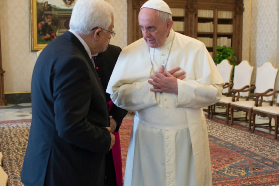 Francisco recibe a Mahmoud Abbas este s&aacute;bado en el Vaticano