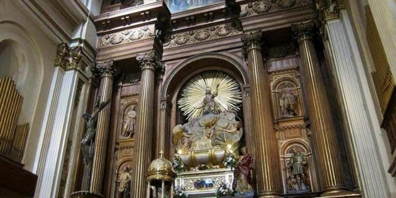 Los Heraldos contin&uacute;an con la pr&aacute;ctica del primer s&aacute;bado de mes en la colegiata de san Isidro