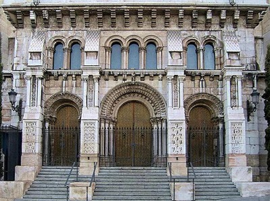 Monse&ntilde;or Carlos Osoro preside esta tarde la profesi&oacute;n religiosa de misioneros y misioneras Identes en la Cripta de la catedral