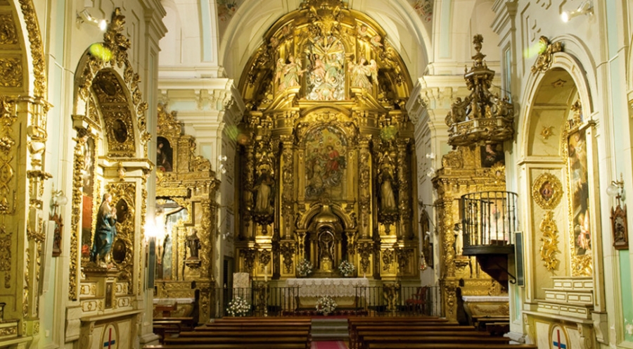 Eucarist&iacute;a en el convento de las Trinitarias por los miembros de la Real Academia Espa&ntilde;ola fallecidos
