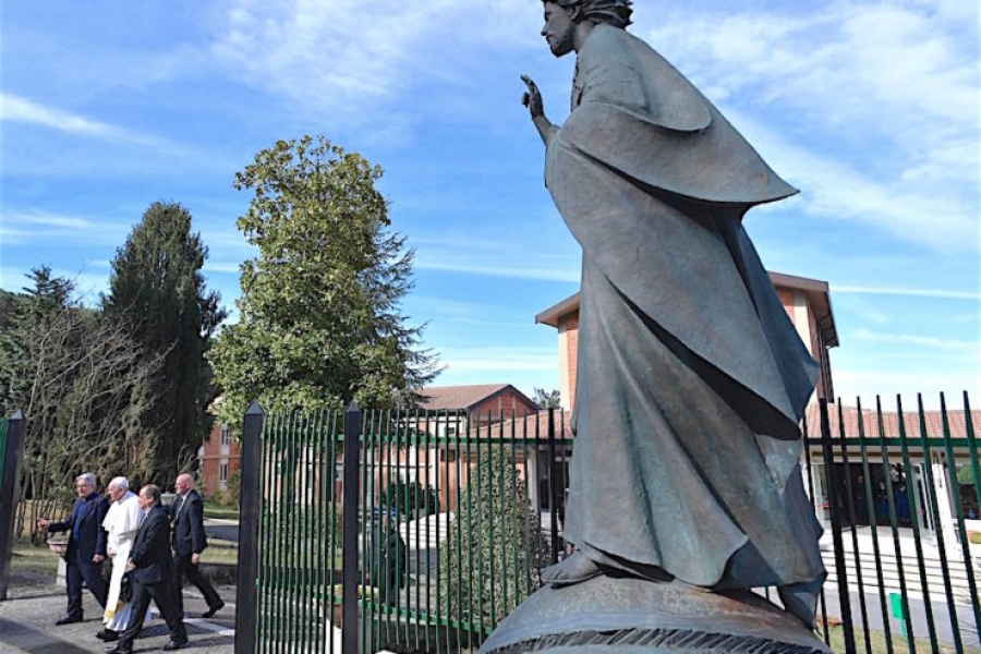 Francisco da las gracias al predicador de los ejercicios espirituales y le desea: 'Que seas un buen fraile'