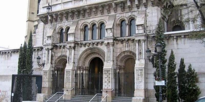 La cripta de la catedral acoge una Misa funeral por la madre de Jacinto Mu&ntilde;oz