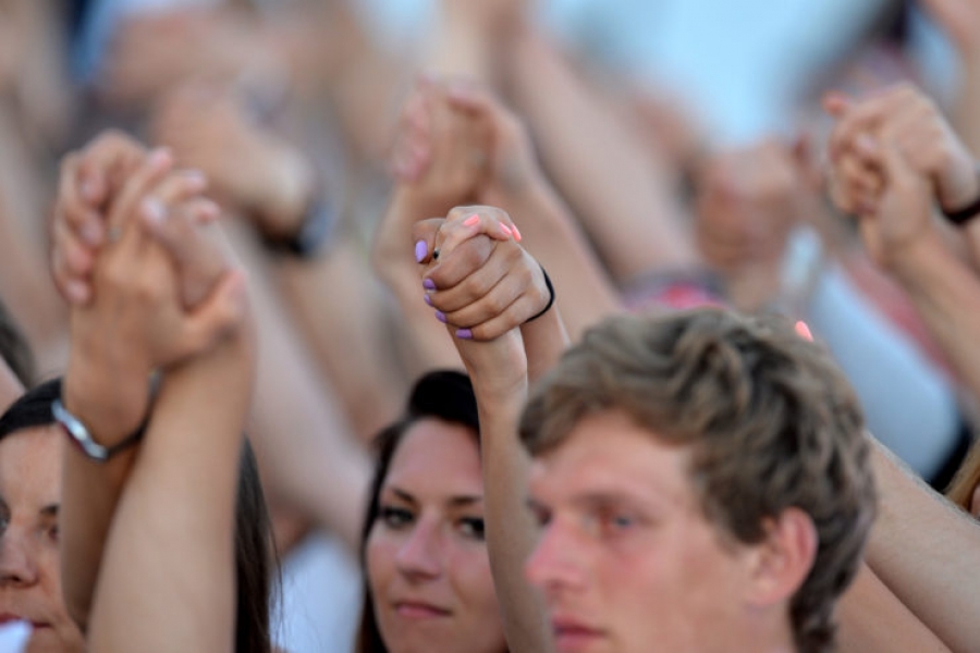 El Papa pide a los j&oacute;venes no tener miedo de escuchar al Esp&iacute;ritu