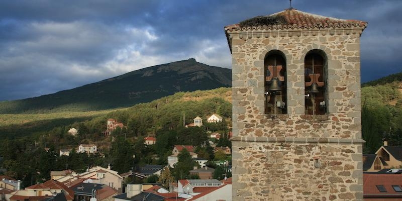 La Mesa de Jóvenes de la Vicaría II mantiene un encuentro en Miraflores de la Sierra