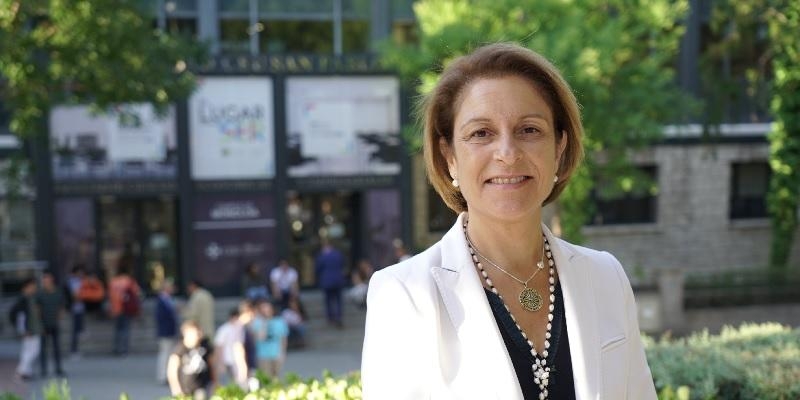 Rosa Visiedo: El futuro de la educaci&oacute;n pasar&aacute; por una &laquo;adecuada combinaci&oacute;n de la formaci&oacute;n presencial y a distancia&raquo;