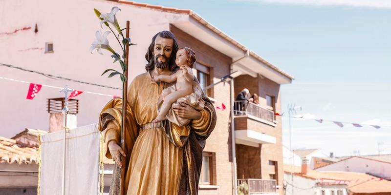 Antonio del Amo, párroco de San José de Colmenar: «Es una gran alegría que el cardenal José Cobo visite esta comunidad parroquial en su fiesta patronal»