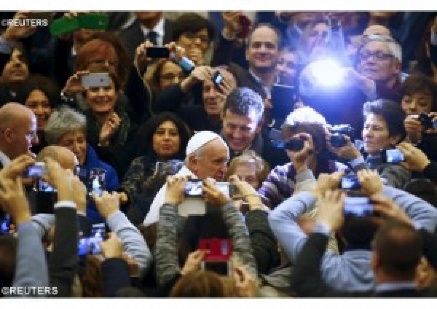 Francisco: Quien cruza con amor las Puertas Santas encontrar&aacute; perd&oacute;n y consolaci&oacute;n