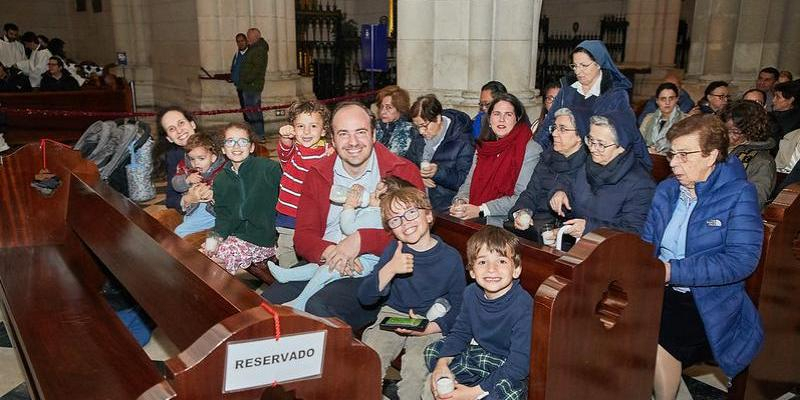 Misa jubilar para familias, niños y personas mayores en la catedral de la Almudena