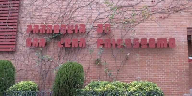 El arzobispo de Madrid celebra en San Juan Cris&oacute;stomo una Misa con j&oacute;venes y universitarios