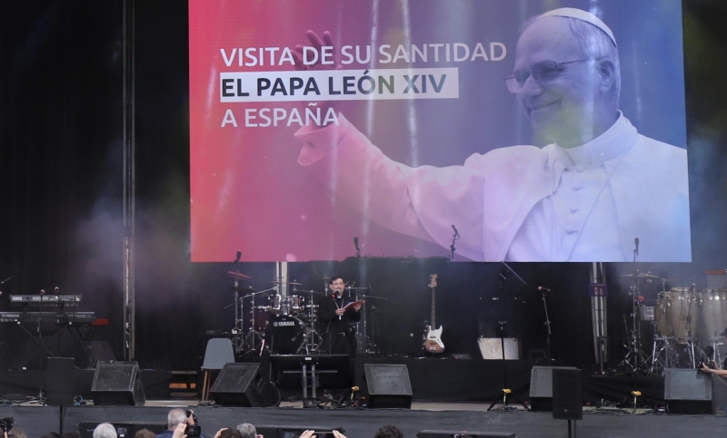 El cardenal Cobo traslada a los j&oacute;venes la invitaci&oacute;n de Le&oacute;n XIV para encontrarse en Madrid: &laquo;La Iglesia espera mucho de vosotros. Si Dios quiere, nos veremos en junio&raquo;