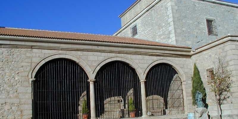 El vicario episcopal de la VII preside la toma de posesi&oacute;n del p&aacute;rroco de Cercedilla