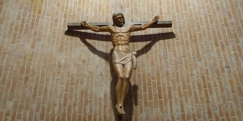 El vicario episcopal de la I preside una Eucarist&iacute;a con Confirmaciones en Virgen de la Nueva