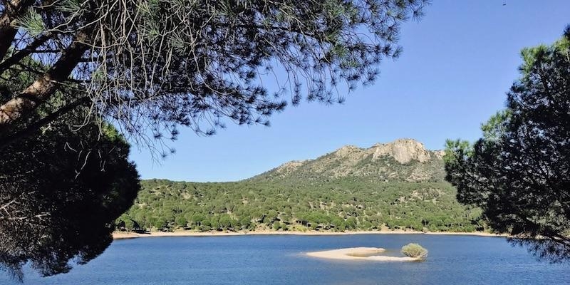 J&oacute;venes de Virgen de la Paloma y San Pedro el Real celebran en Rozas de Puerto Real su encuentro de verano