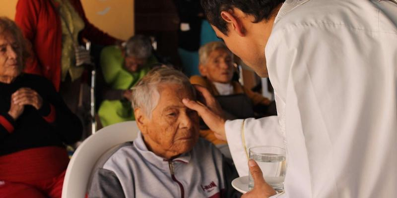 José Luis Díaz Lorenzo mantiene un encuentro con los miembros de la Vida Consagrada de la Vicaría II