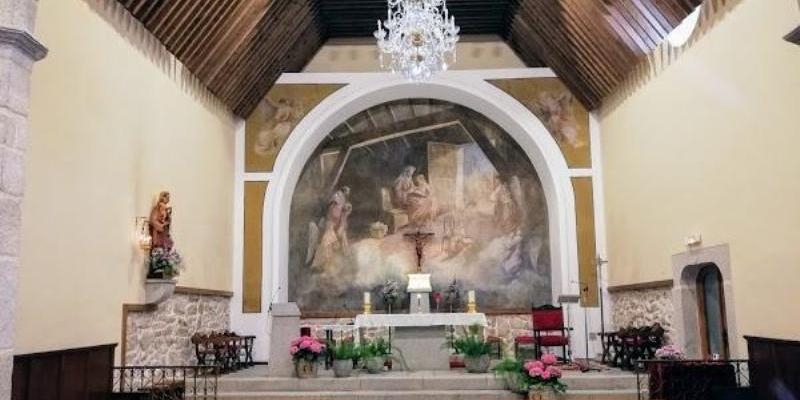 Juan Carlos Merino preside una Eucaristía con sacramentos de la iniciación cristiana en Navacerrada
