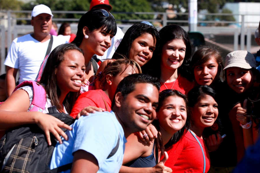 Venezuela: Piden a j&oacute;venes elegir propuestas que defiendan vida y derechos humanos