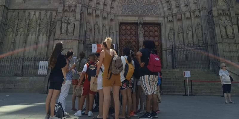 J&oacute;venes de la Ca&ntilde;ada Real disfrutan de unos d&iacute;as de campamento en Salou