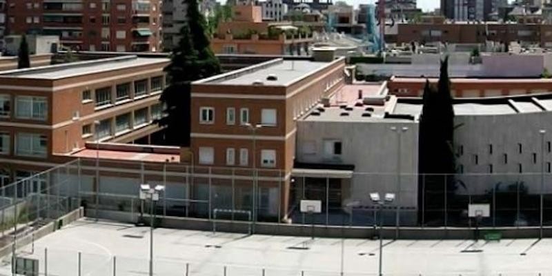 El vicario episcopal de la I administra este viernes el sacramento de la Confirmaci&oacute;n en el colegio Para&iacute;so Sagrados Corazones