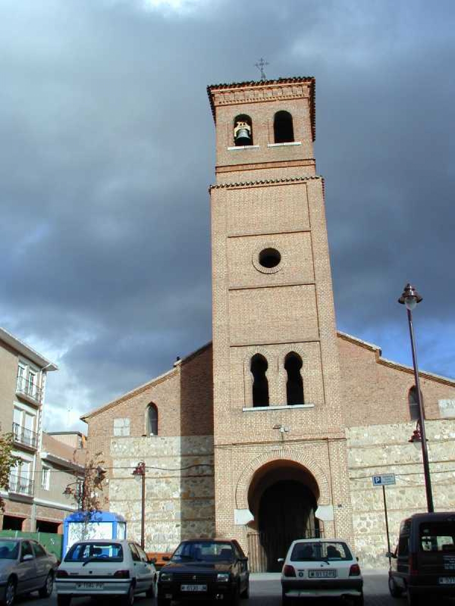 El arzobispo preside la Misa de clausura del XX aniversario de la fundaci&oacute;n de la Hermandad del Roc&iacute;o de San Sebasti&aacute;n de los Reyes