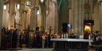 El cardenal José Cobo, a los jóvenes de Madrid: «Mirar la Cruz es un cristal para ver las cruces que están a nuestro alrededor»