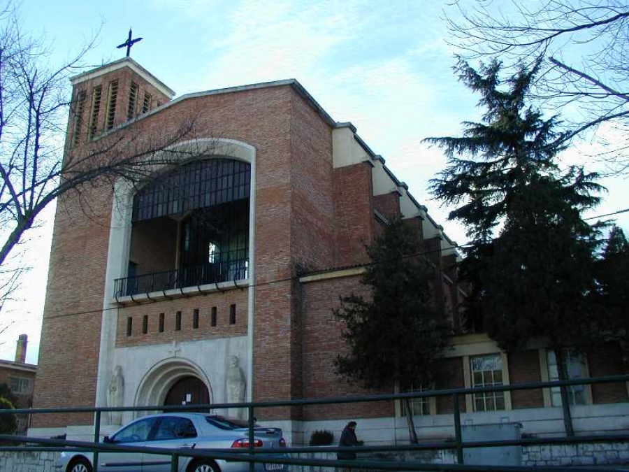 La parroquia San Cristóbal, en Ciudad Pegaso, celebra el 60 aniversario de su erección canónica