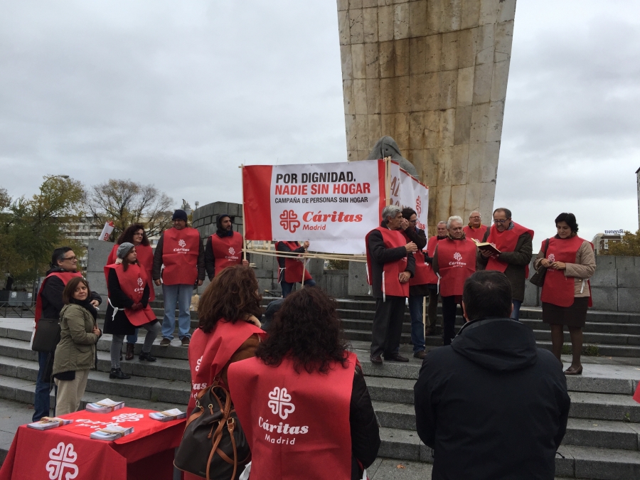 C&aacute;ritas organiza un acto informativo de la campa&ntilde;a de las Personas sin Hogar en Plaza de Castilla