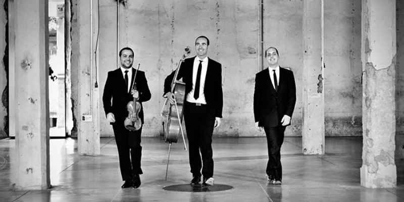 El Tr&iacute;o Malats ofrece un concierto en la iglesia parroquial de Cercedilla