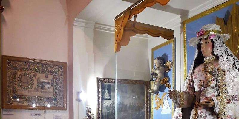San Ildefonso y Santos Justo y Pastor acoge una exposición de cuadros votivos a la Virgen del Monte de Bolaños en Madrid