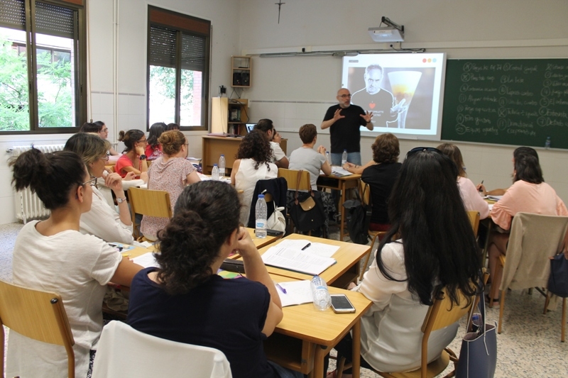 Escuelas Cat&oacute;licas prepara a sus profesores para la innovaci&oacute;n